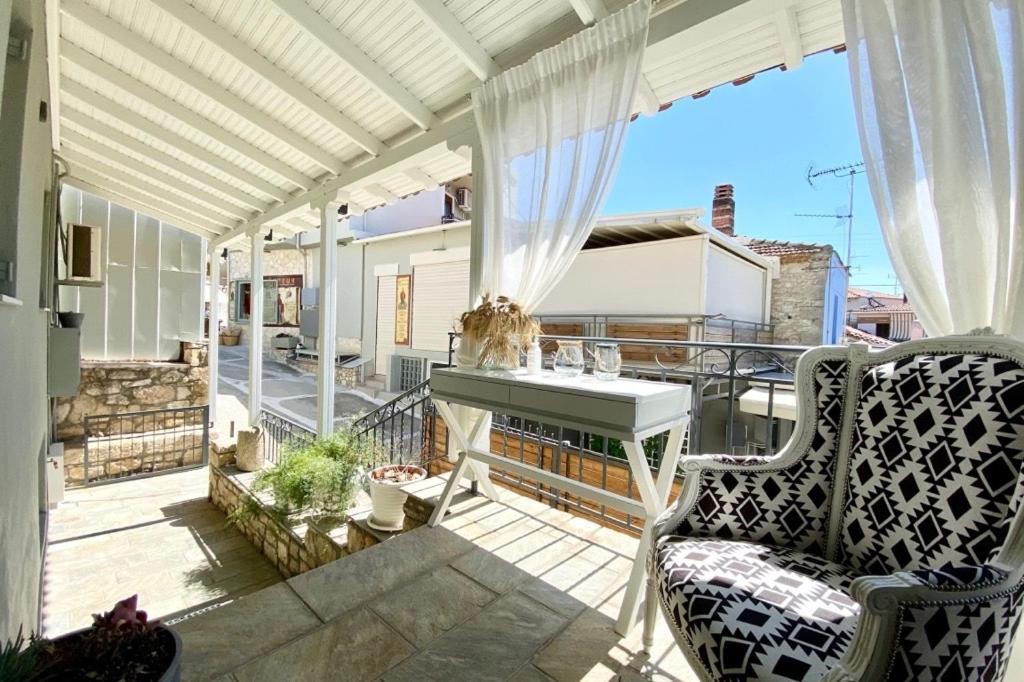Mageiras Boutique Hotel أفيتوس المظهر الخارجي الصورة